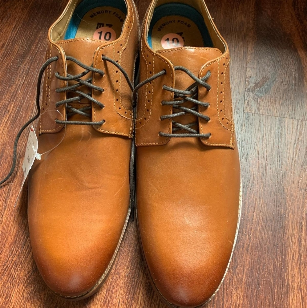 Brown shoes NWT